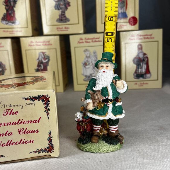 The International Santa Claus Collection Irish Father Christmas  Ireland 1995 - Picture 8 of 11